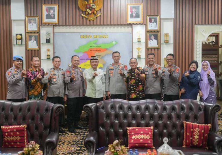 Advertorial : Kapolres Metro Audensi Ke Walikota Metro