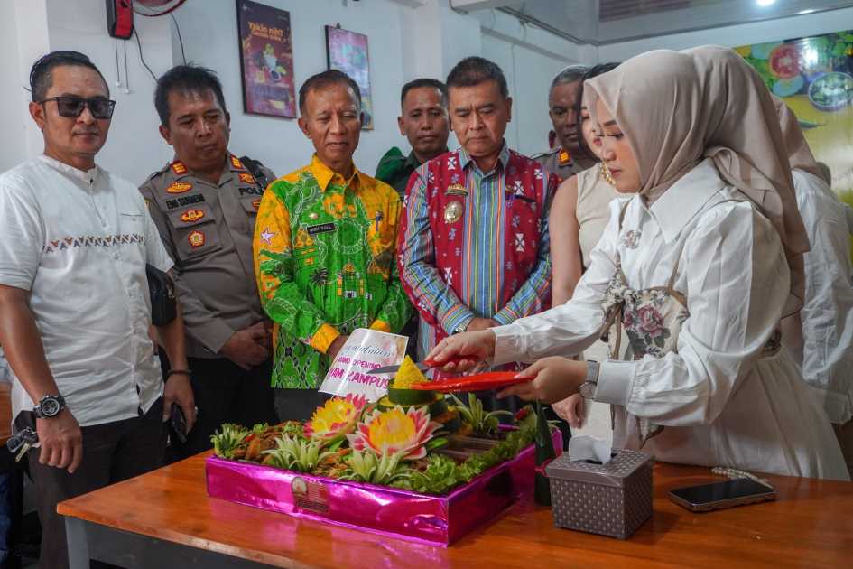 Advertorial : Bangkit Resmikan Outlet Ayam Kampus