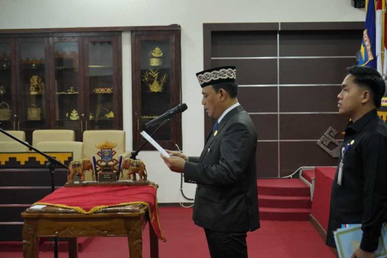 Advertorial : Walikota Metro Lantik 2 Pejabat Tinggi Pratama