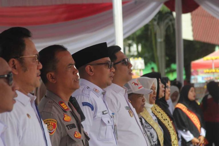 Advertorial : Wakil Walikota Metro Hadiri Kegiatan Hari Guru Nasional 2025